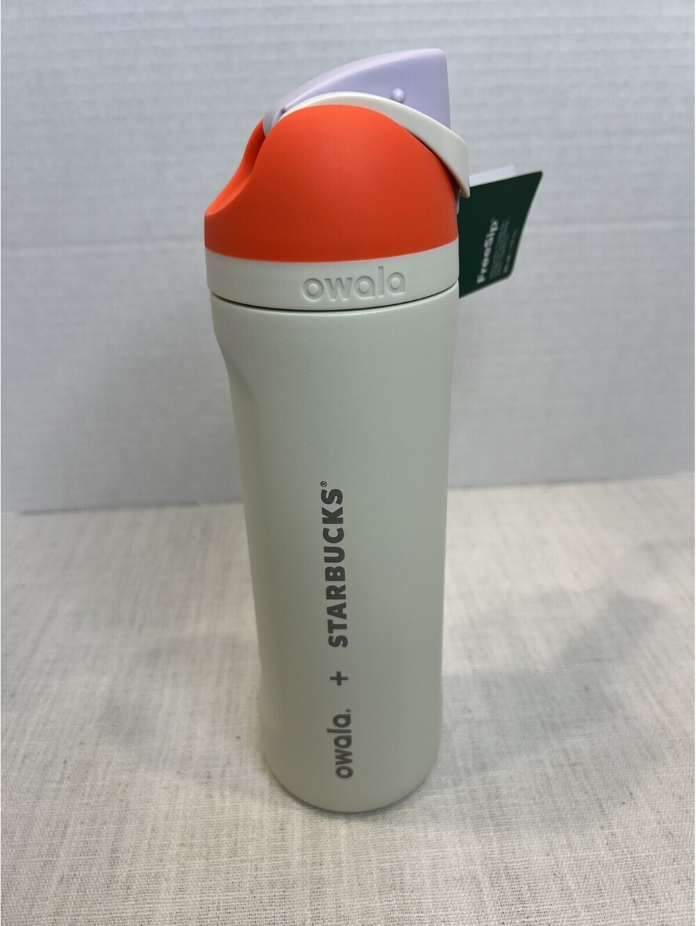 Starbucks x Owala FreeSip 24oz 2026 Limited Edition Pumpkin Spice